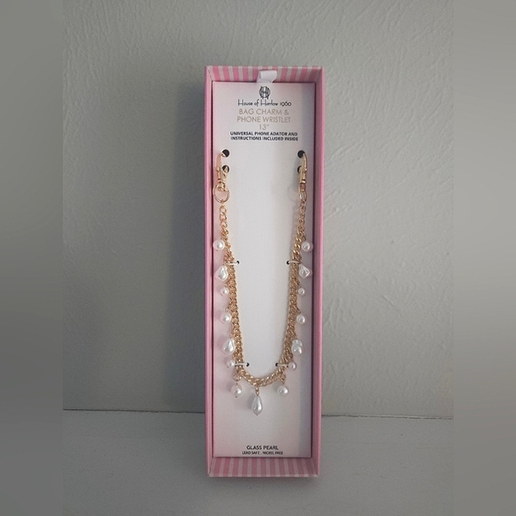 NWT House Of Harlow 1960 Phone Wristlet Chain - Picture 2 of 4